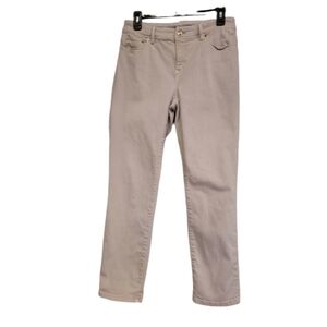 Chico's So Slimming Girlfriend Crop women's Cream colored jeans Size 0 crop